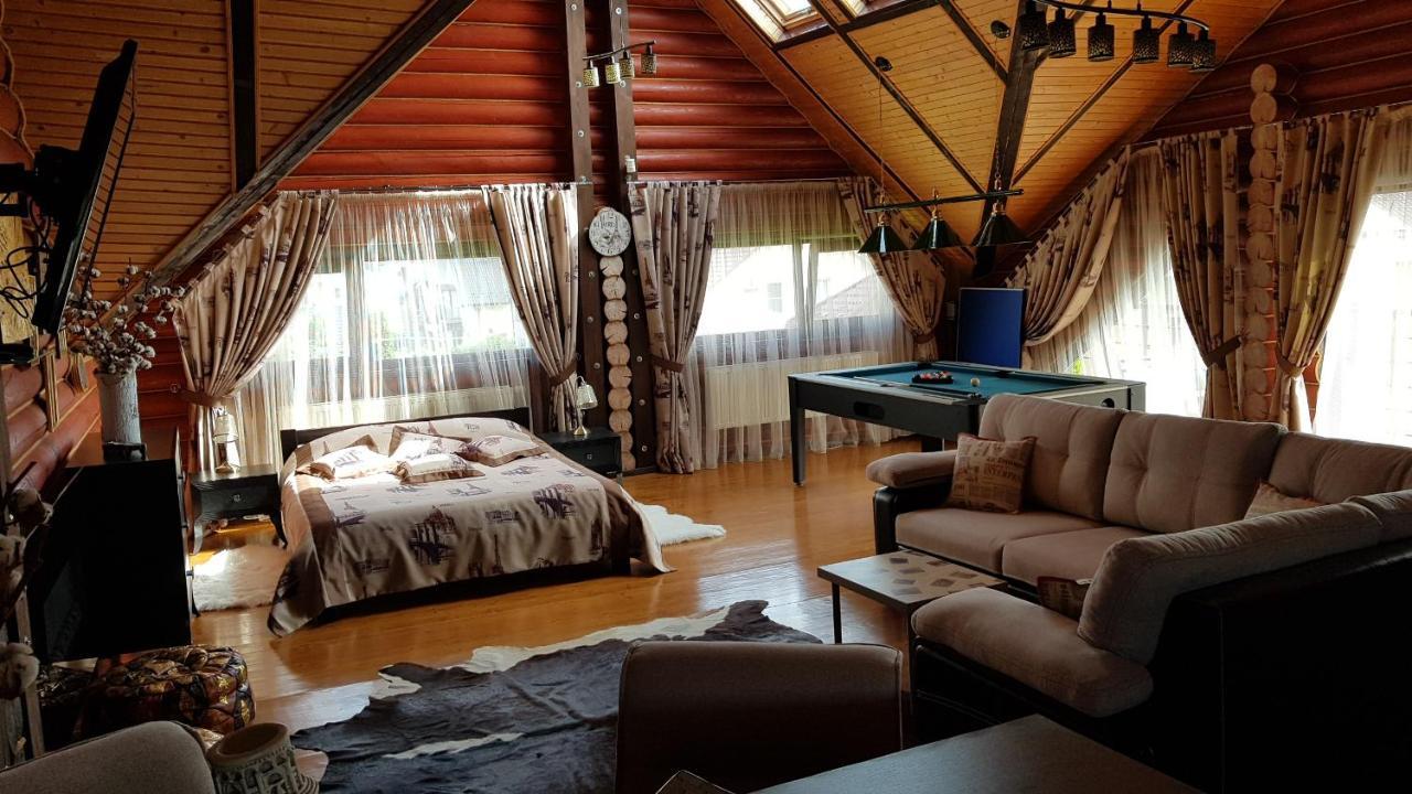 Luxury Apartments With Pool And Sauna In The Villa Cernăuți Exterior foto