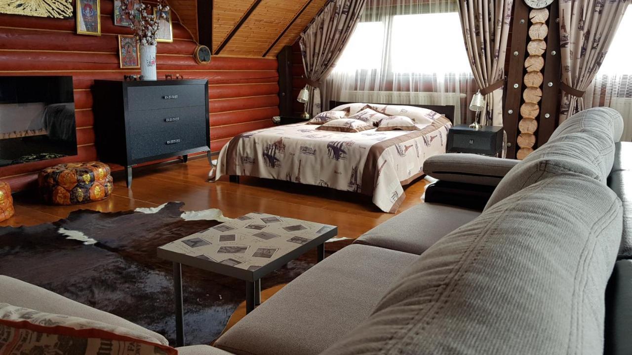 Luxury Apartments With Pool And Sauna In The Villa Cernăuți Exterior foto