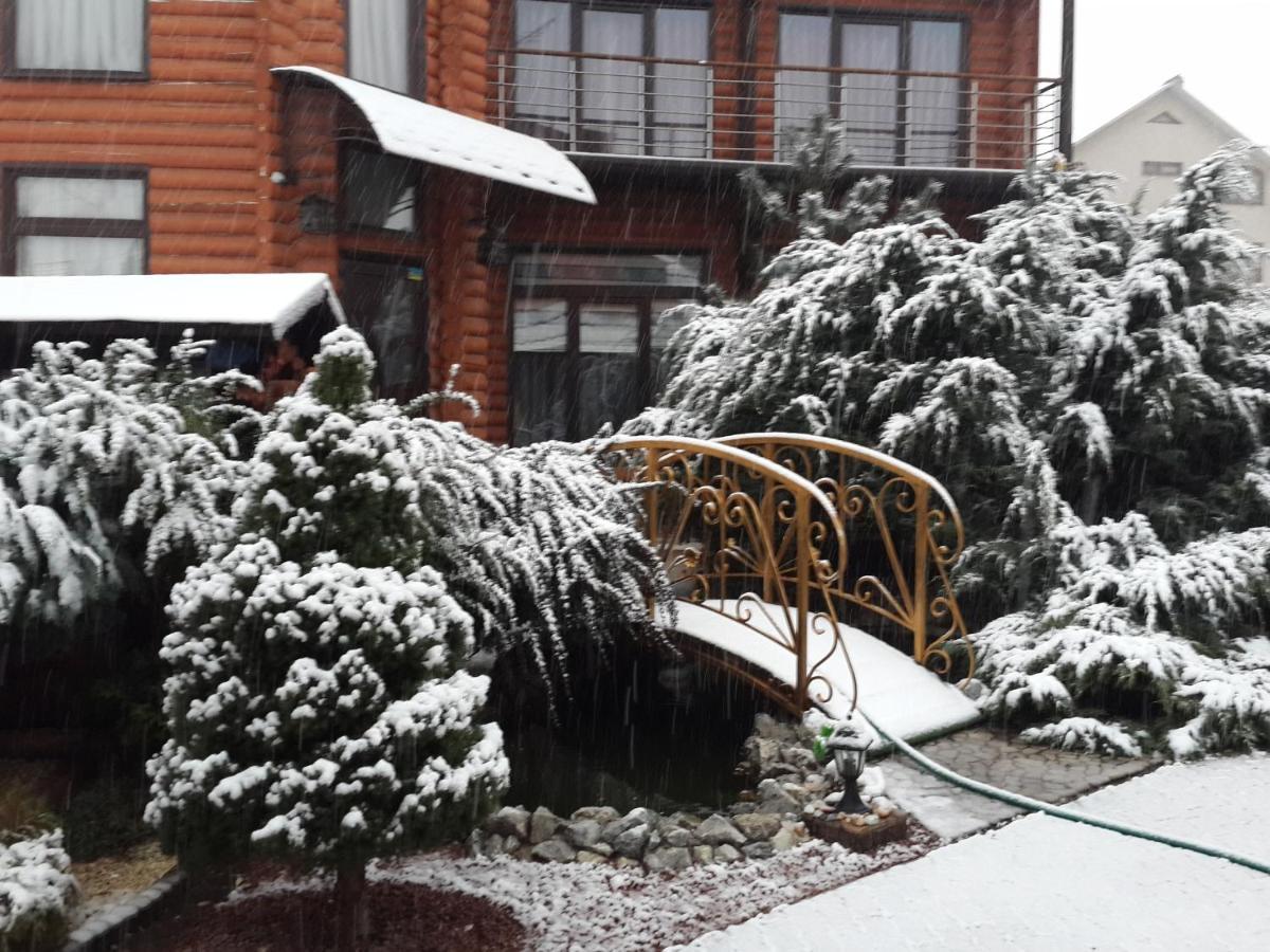 Luxury Apartments With Pool And Sauna In The Villa Cernăuți Exterior foto