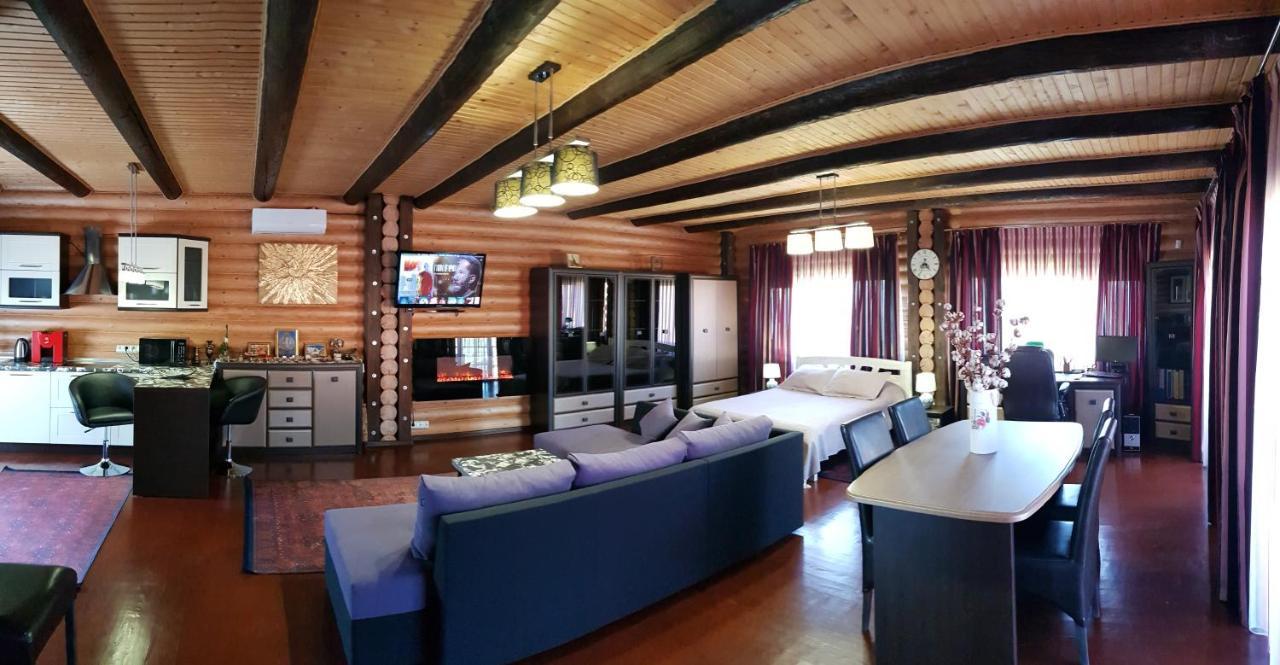 Luxury Apartments With Pool And Sauna In The Villa Cernăuți Exterior foto