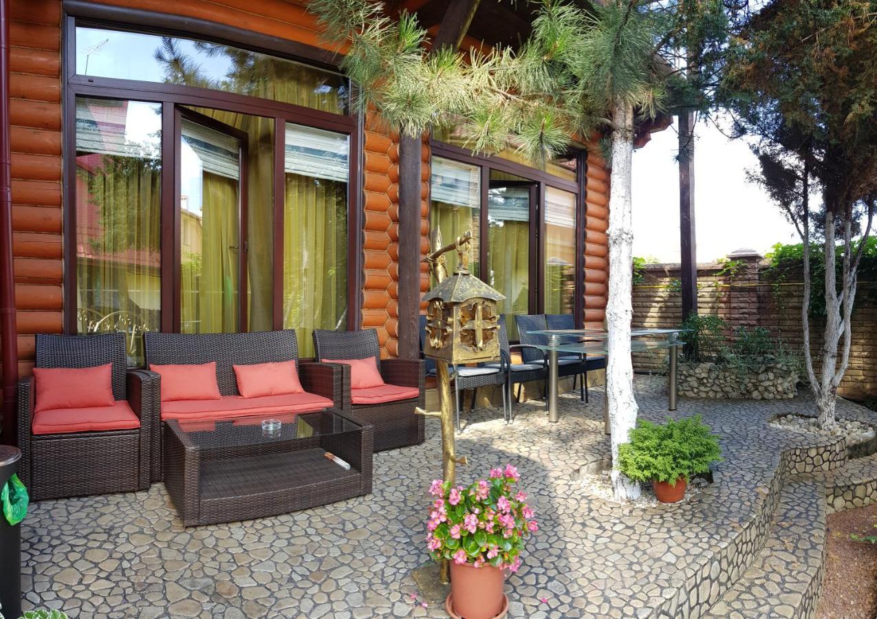 Luxury Apartments With Pool And Sauna In The Villa Cernăuți Exterior foto