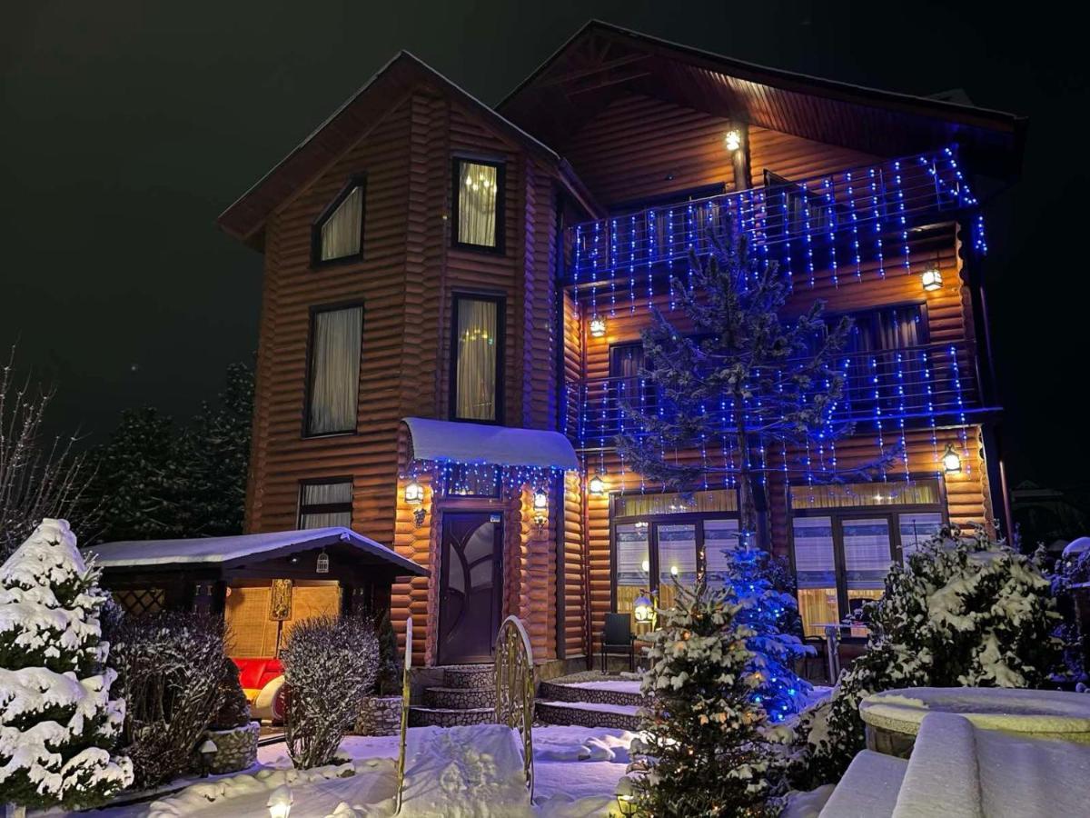 Luxury Apartments With Pool And Sauna In The Villa Cernăuți Exterior foto
